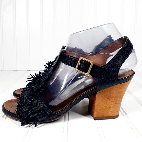 Chie Mihara Shoes - Chie Mihara Anthropologie Dark Navy Leather Fringed T Strap Sandal